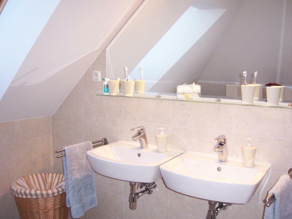 Domwigierski Pl -Jeziorki -Gr- Comfort-Ferienhaus-Polen - Wlasna Linia Brzegowa I Sauna Wysoki Most  المظهر الخارجي الصورة